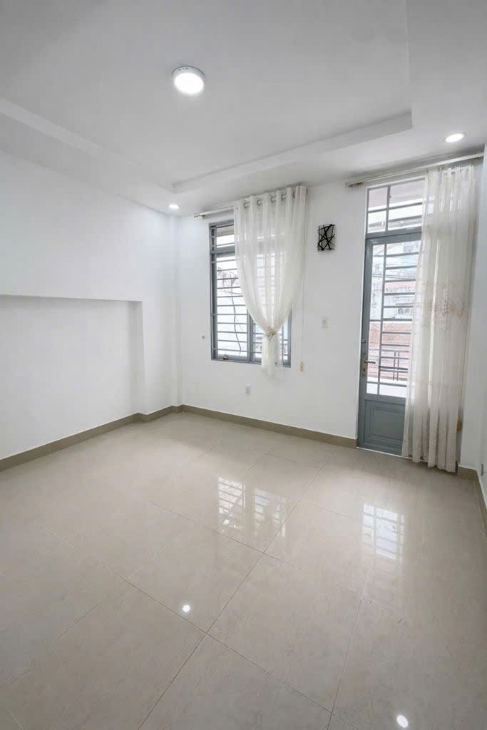 CƯ XÁ PHÚ BÌNH – LẠC LONG QUÂN – NHÀ MỚI 3 TẦNG